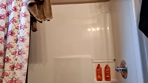 rogerdoger011 online show from 11-26-25, 08:10