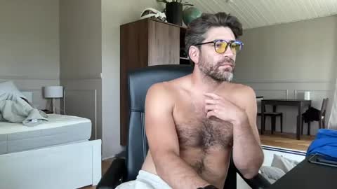 Roger Sterling online show from 07-23-26, 10:57