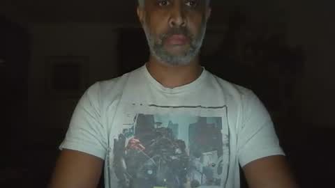 Snapshot of rohan120821 chatting on 12-15-25, 10:25 rohan120821 online show from 12-15-25, 10:25