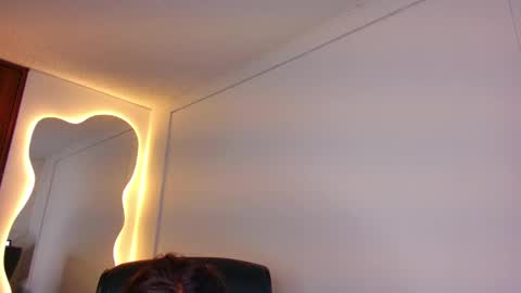 Snapshot of rohanalan_ chatting on 02-06-25, 04:21 Sof online show from 02-06-25, 04:21