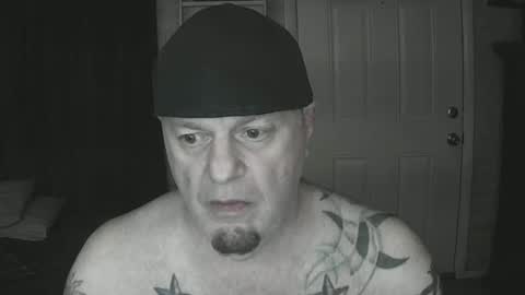 roinaz online show from 01-23-25, 09:29