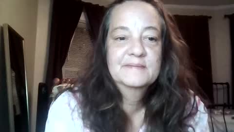 Snapshot of roisierios chatting on 06-06-26, 01:43 Rosie Rios online show from 06-06-26, 01:43