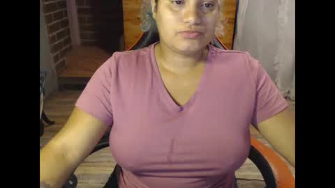 Snapshot of rokyhilary chatting on 03-31-26, 01:18 jesabel online show from 03-31-26, 01:18