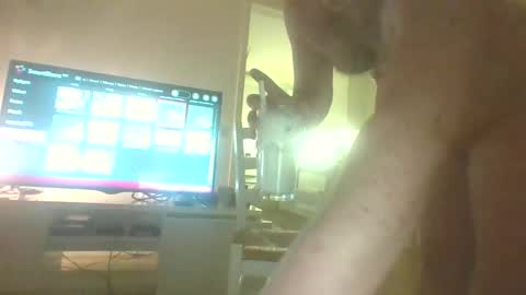 Snapshot of rollinghard90 chatting on 01-28-25, 12:05 rollinghard90 online show from 01-28-25, 12:05