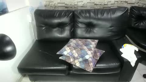 rom_weasley online show from 10-21-25, 09:21