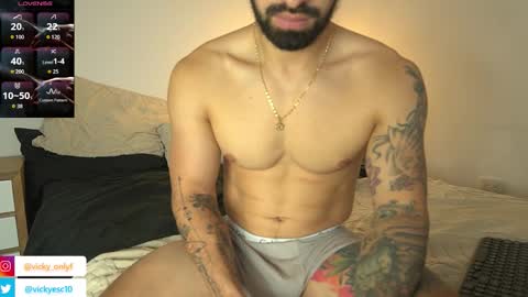 Snapshot of roma_fusion chatting on 01-19-26, 12:31 Diego and Vicky online show from 01-19-26, 12:31