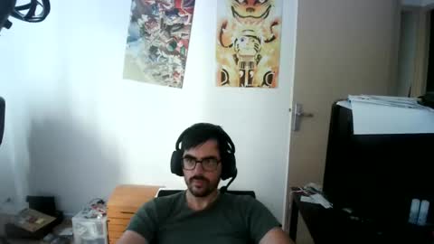 Snapshot of romainb72 chatting on 07-09-26, 05:55 romainb72 online show from 07-09-26, 05:55