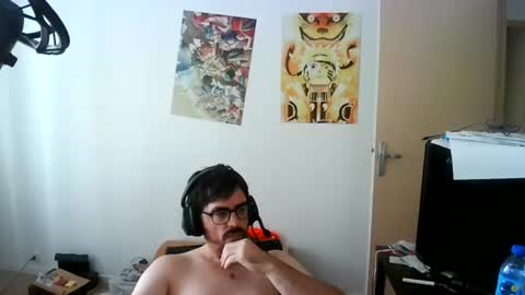 Snapshot of romainb72 chatting on 07-14-26, 10:21 romainb72 online show from 07-14-26, 10:21