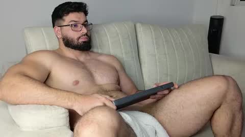 Snapshot of roman_lux chatting on 02-18-26, 03:02 Roman Lux online show from 02-18-26, 03:02