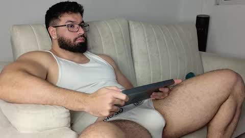 Snapshot of roman_lux chatting on 02-19-26, 04:52 Roman Lux online show from 02-19-26, 04:52