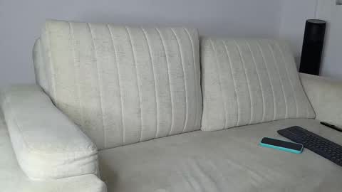 Snapshot of roman_lux chatting on 03-04-26, 04:29 Roman Lux online show from 03-04-26, 04:29