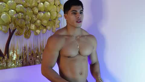 romano_kentt12 online show from 01-08-26, 02:47