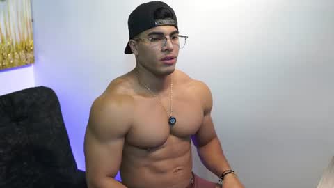 Snapshot of romano_kentt12 chatting on 06-22-26, 03:36 romano_kentt12 online show from 06-22-26, 03:36
