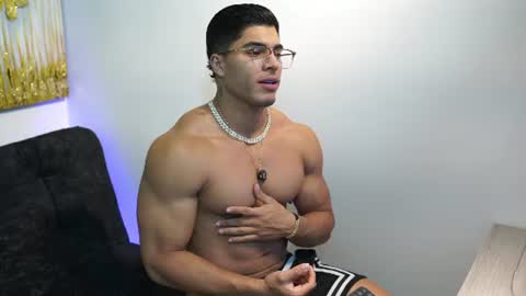 Snapshot of romano_kentt12 chatting on 06-23-26, 01:36 romano_kentt12 online show from 06-23-26, 01:36