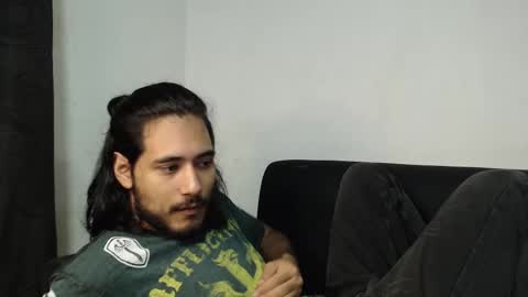 Snapshot of romanphoenix chatting on 02-16-25, 06:43 Roman online show from 02-16-25, 06:43