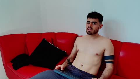 Snapshot of romeo_sexxx_ chatting on 01-15-25, 02:35 romeo_sexxx_ online show from 01-15-25, 02:35