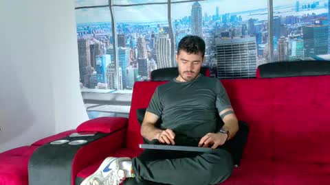 Snapshot of romeo_sexxx_ chatting on 02-25-25, 12:36 romeo_sexxx_ online show from 02-25-25, 12:36