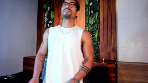 R O M E O  online show from 01-23-25, 04:30