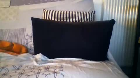 Snapshot of ronbig8inch chatting on 09-15-25, 02:44 ronbig8inch online show from 09-15-25, 02:44