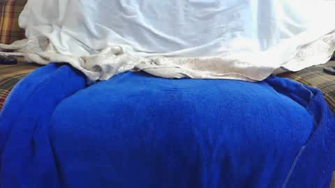 Snapshot of roney58 chatting on 06-17-26, 07:22 roney58 online show from 06-17-26, 07:22