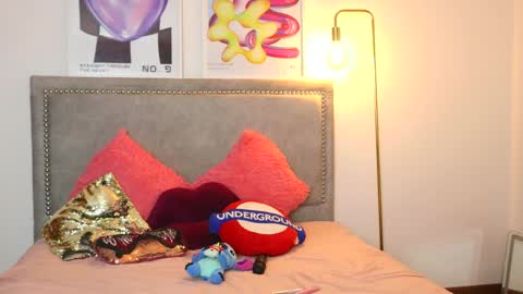 Roni online show from 10-08-25, 02:20