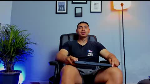 RonnieCanford online show from 03-01-26, 03:47