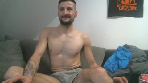 Snapshot of ronnypotti34 chatting on 03-01-25, 11:50 Ronny Potthoff online show from 03-01-25, 11:50