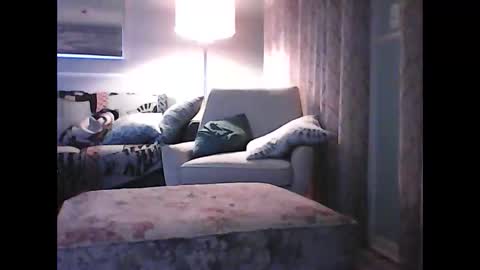 Snapshot of ronvlv chatting on 06-08-26, 02:34 ronvlv online show from 06-08-26, 02:34