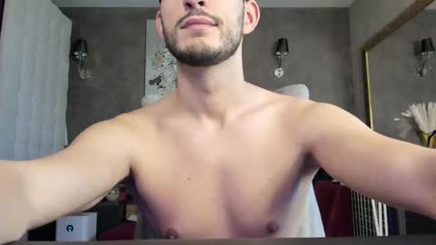 onlyfans-   online show from 01-16-26, 02:21