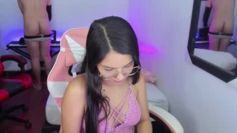  MIA AND PAUL online show from 11-27-25, 07:16