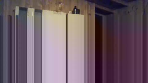 roomatesonfire2 online show from 10-22-25, 02:56