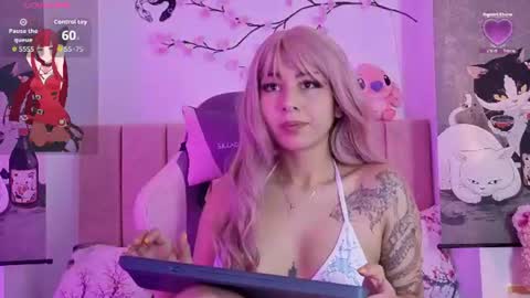 Snapshot of roose_eva chatting on 07-09-26, 04:00 roose eva online show from 07-09-26, 04:00