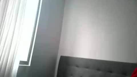 Snapshot of roosmery_ chatting on 04-24-26, 01:24 roosmery_ online show from 04-24-26, 01:24