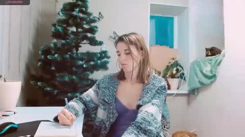 Snapshot of rosa843850 chatting on 12-20-24, 02:38 rosa843850 online show from 12-20-24, 02:38