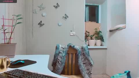 Snapshot of rosa843850 chatting on 01-09-25, 03:44 rosa843850 online show from 01-09-25, 03:44