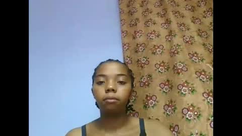 Snapshot of rosah225127 chatting on 04-25-26, 03:42 rosah225127 online show from 04-25-26, 03:42