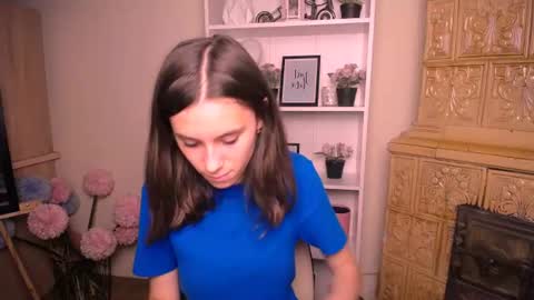 Snapshot of rosalais_ chatting on 07-18-26, 05:55 Rose online show from 07-18-26, 05:55