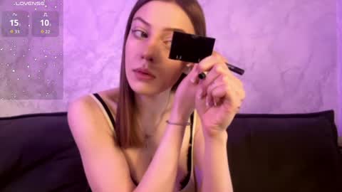 rosaliehue online show from 03-12-26, 02:12