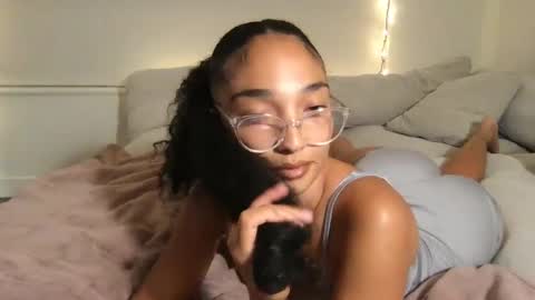 Rosalina online show from 10-12-25, 05:06