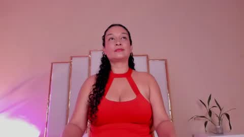 Snapshot of rosalinda_77 chatting on 06-14-26, 01:24 rosalinda_77 online show from 06-14-26, 01:24