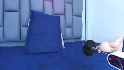 rosana_gomez online show from 11-15-25, 03:15