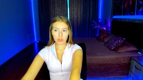 RosaRising online show from 07-25-26, 09:07