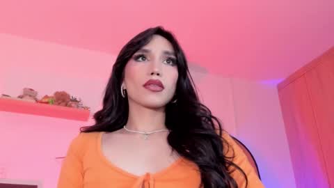 Snapshot of rose__saenz chatting on 10-19-25, 10:54 Rose Saenz online show from 10-19-25, 10:54