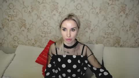 Snapshot of rose__shine chatting on 01-08-25, 10:26 rose shine online show from 01-08-25, 10:26