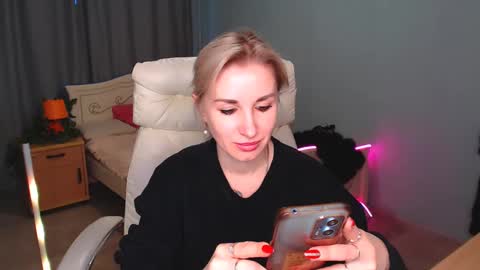 Snapshot of rose__shine chatting on 01-20-25, 09:46 rose shine online show from 01-20-25, 09:46