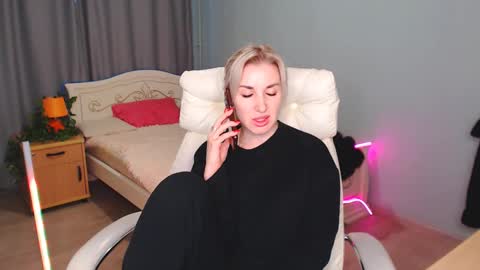 Snapshot of rose__shine chatting on 01-20-25, 12:49 rose shine online show from 01-20-25, 12:49
