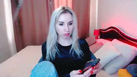 Snapshot of rose__shine chatting on 01-28-25, 10:34 rose shine online show from 01-28-25, 10:34