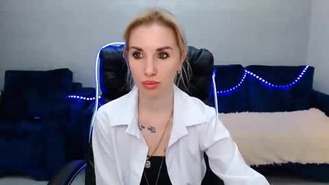 Snapshot of rose__shine chatting on 02-12-25, 04:33 rose shine online show from 02-12-25, 04:33