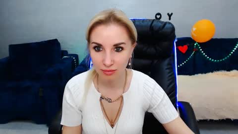 Snapshot of rose__shine chatting on 03-06-25, 10:30 rose shine online show from 03-06-25, 10:30