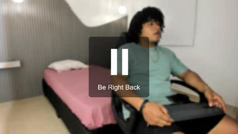 Snapshot of rose_bluet chatting on 04-30-26, 02:07 Rose online show from 04-30-26, 02:07